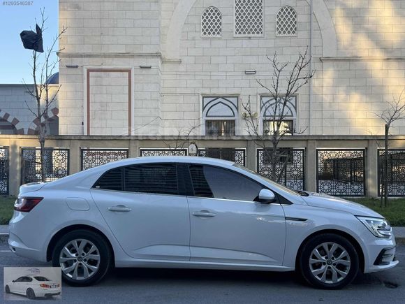 MEGANE 1.5 BLUE DCİ TOUCH OTOMATİK