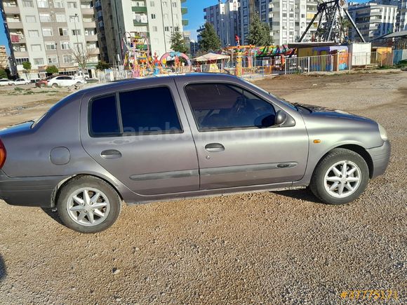 Sahibinden Renault Clio 1.4 2001 Model
