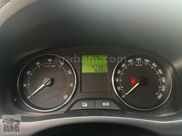 2011 MODEL SKODA FABİA 1.2 AMBİENTE 152.000KM