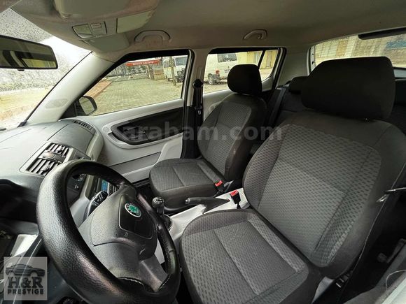 2011 MODEL SKODA FABİA 1.2 AMBİENTE 152.000KM