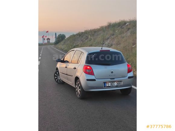 Sahibinden Renault Clio 1.2 Authentique 2007 Model