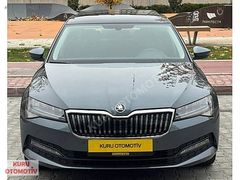 2021 SUPERB 1.5 TSI ELİTE CAM TAVAN HAYALET YENİ TİP DİREKSİYON
