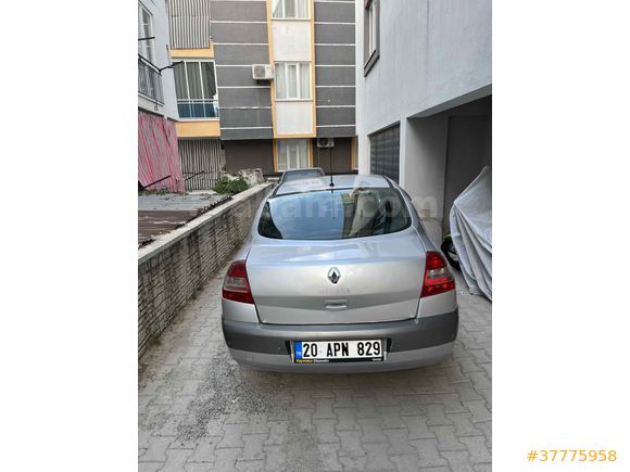 Sahibinden Renault Megane 1.5 dCi Authentique 2006 Model 