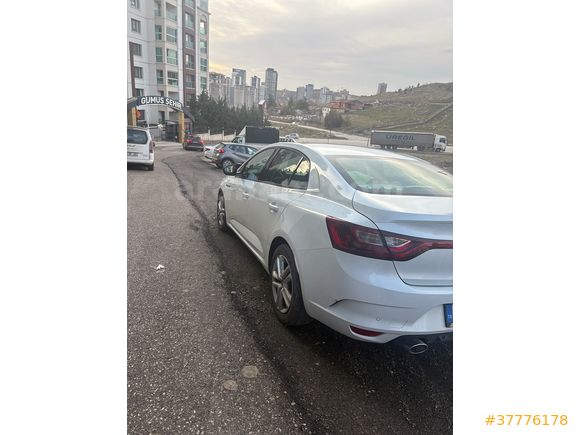 Sahibinden Renault Megane 1.6 Joy 2017 Model 