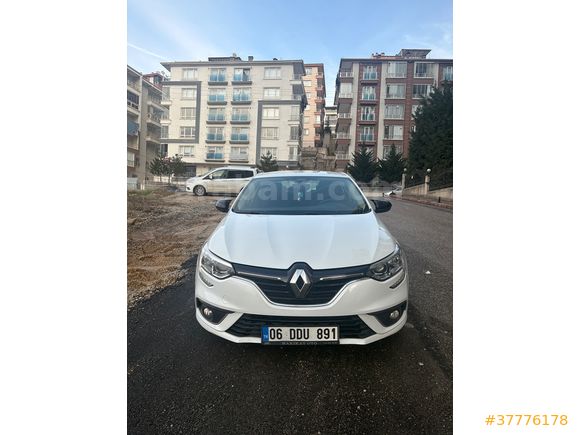 Sahibinden Renault Megane 1.6 Joy 2017 Model 