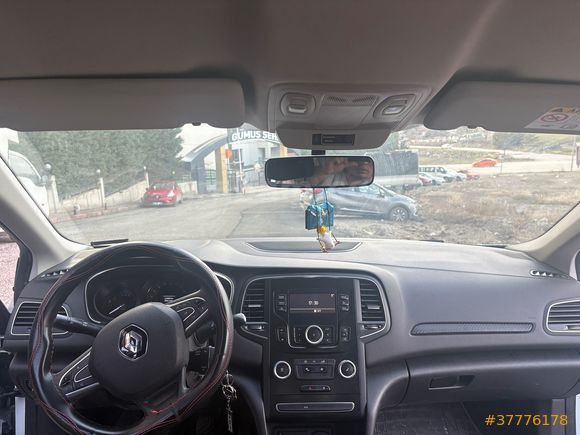 Sahibinden Renault Megane 1.6 Joy 2017 Model 