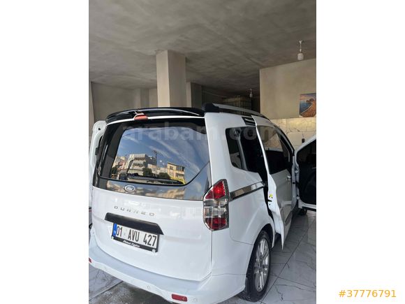 Sahibinden Ford Tourneo Courier 1.6 TDCi Titanium Plus 2016 Model 