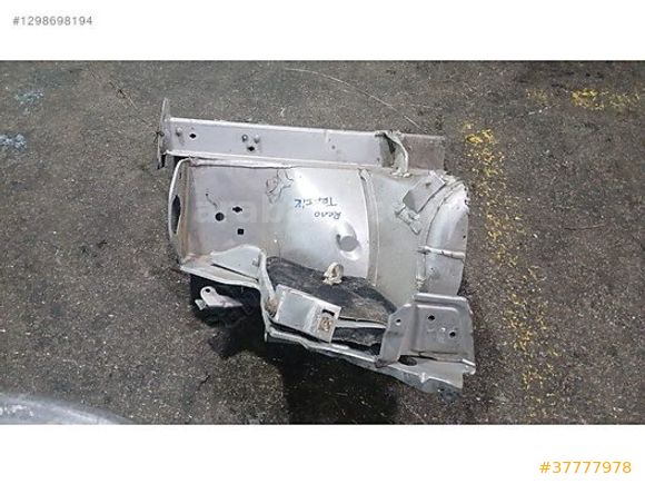 2006-2012 RENAULT TRAFİC SOL ÖN PODYE SACI