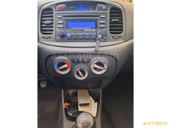 SAHİBİNDEN – 2009 MODEL HYUNDAI ACCENT ERA TEAM | KLİMALI | ABS | ORJİNAL KM