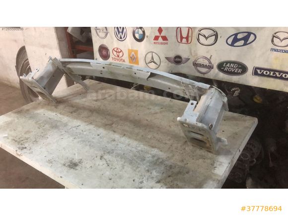2017-2021 FORD TRANSIT COURİER ÖN TAMPON DEMİRİ