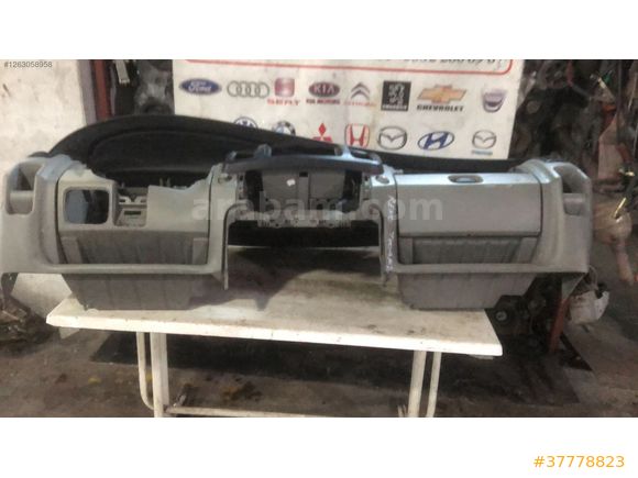 2004-2010 RENAULT TRAFİC ÖN TORPİDO VE GÖĞÜS