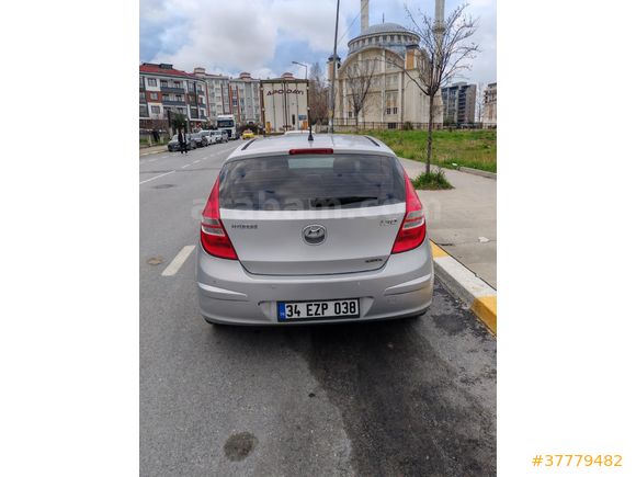 Sahibinden Hyundai i30 1.6 CRDi Mode 2012 Model
