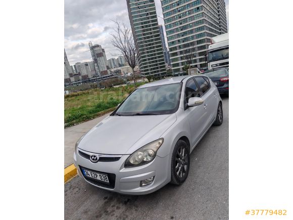 Sahibinden Hyundai i30 1.6 CRDi Mode 2012 Model