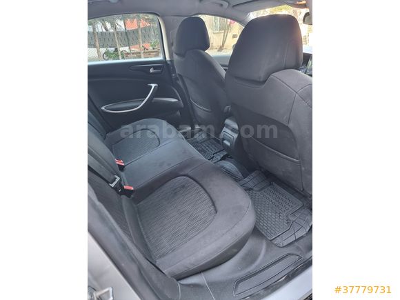 Sahibinden Citroen C5 1.6 e-HDi Confort 2011 Model İstanbul