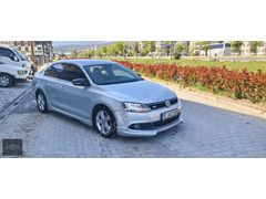 ÖZGE OTOMOTİV EDREMİT 2012 VOLKSWAGEN JETTA 1.6 TDİ DSG 7