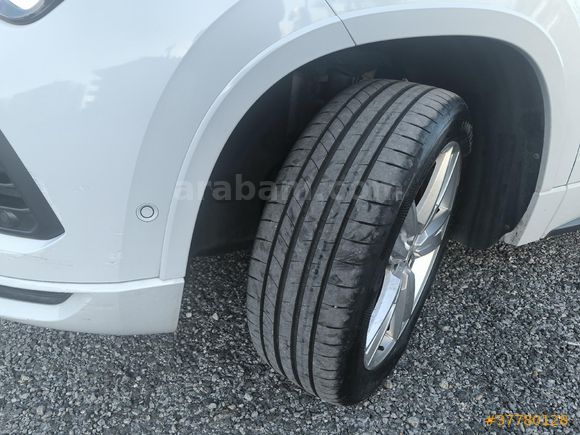 Sahibinden En FULL Paket Seat Ateca 1.5 EcoTSI FR 2021 Model