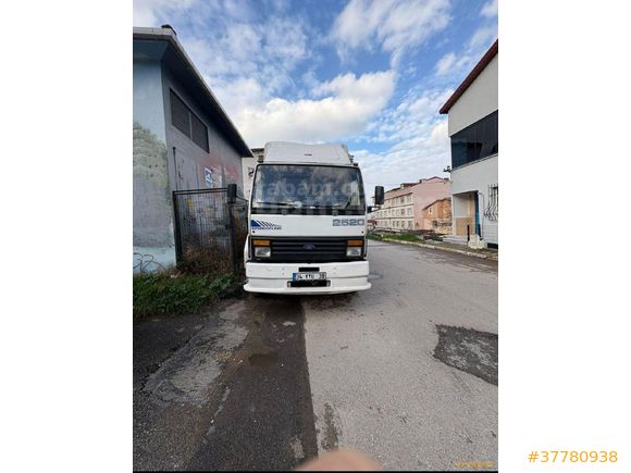 Sahibinden Ford Trucks Cargo 2520 D18 DS (4x2)