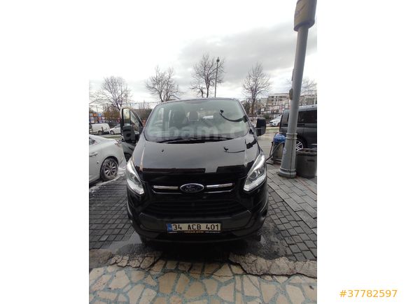 Sahibinden Ford Transit Custom 310 S Delux 2017 Model  200.000 km Siyah