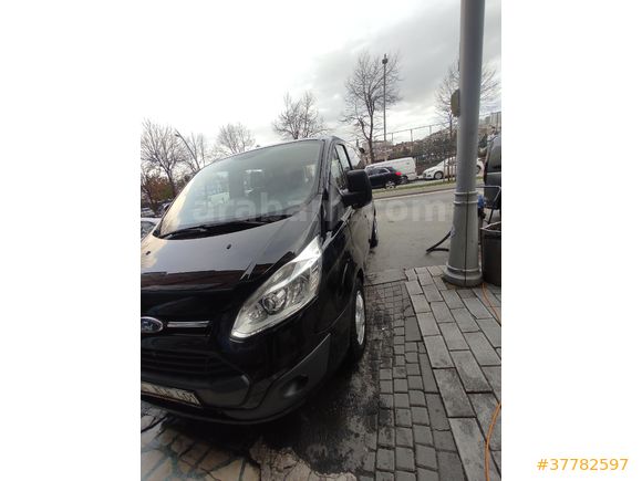 Sahibinden Ford Transit Custom 310 S Delux 2017 Model  200.000 km Siyah