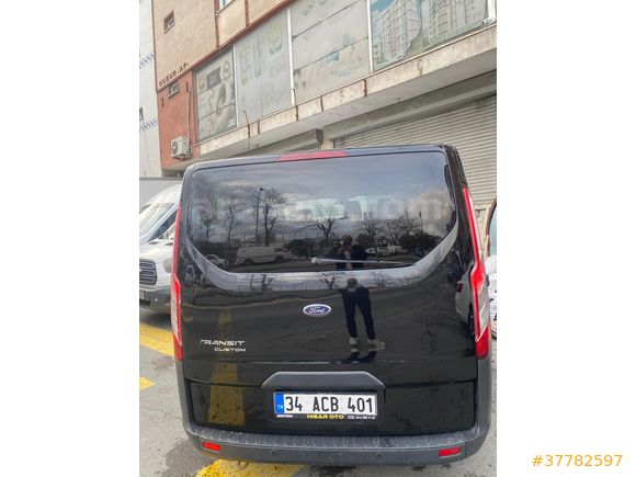 Sahibinden Ford Transit Custom 310 S Delux 2017 Model  200.000 km Siyah