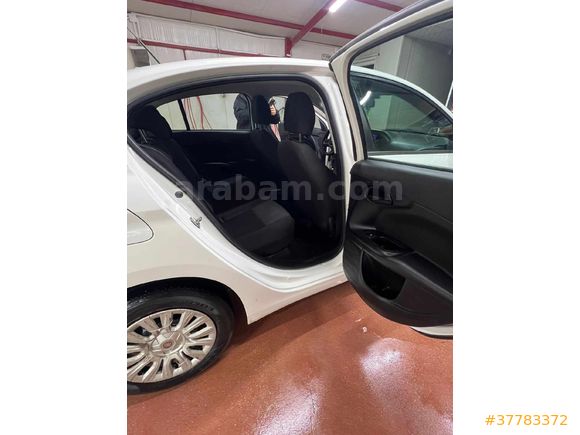 Sahibinden Fiat Egea 1.4 Fire Easy 2021 Model