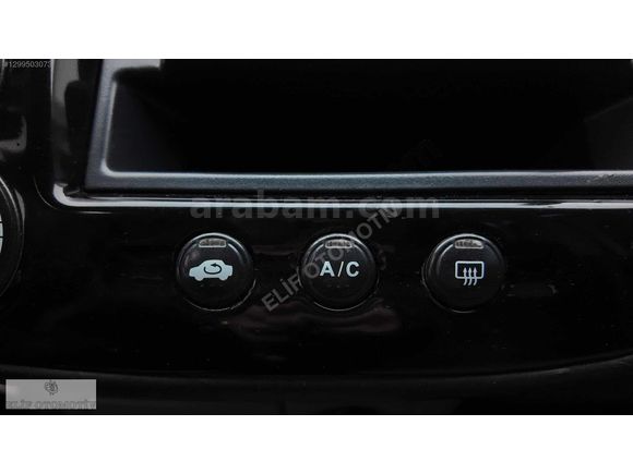 HONDA CİVİC 2002 1.6 V-TEC LS'' BEYAZ 258.BİN KM'DE DEĞİŞENSİZ