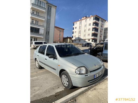 Sahibinden Renault Clio 1.4 RNA 2001 Model 