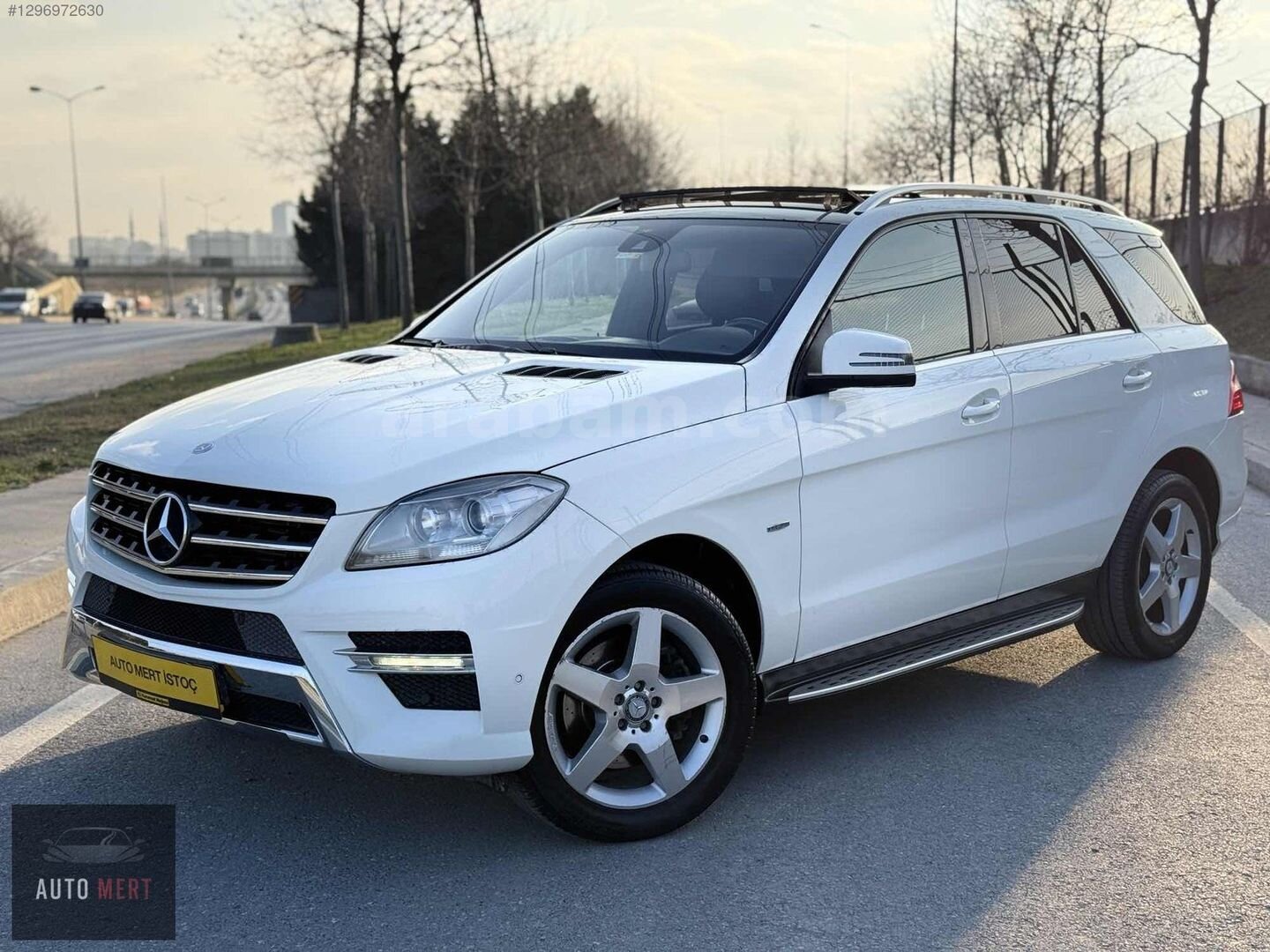 Galeriden Mercedes - Benz ML 350 AMG 2012 Model İstanbul 242.000 km Beyaz 3