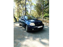 Sahibinden Renault Clio 1.4 2001 Model İzmir 158.000 km Lacivert