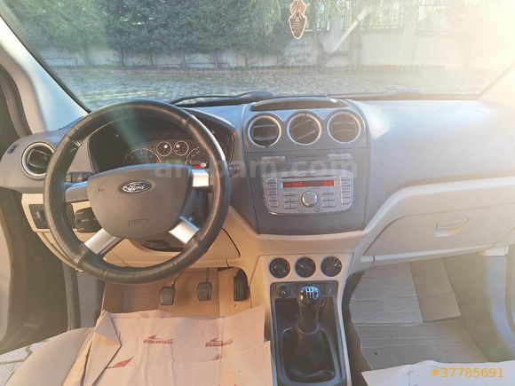 Sahibinden Ford Transit Connect K210 S GLX 2013 Model  200.000 km Siyah