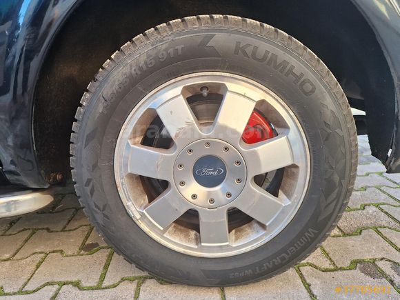 Sahibinden Ford Transit Connect K210 S GLX 2013 Model  200.000 km Siyah