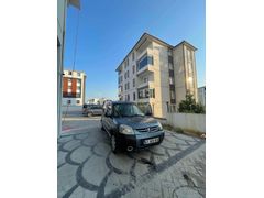 Sahibinden Peugeot Partner 1.6 HDI Adventure 2011 Model  317.000 km Gri (Gümüş)