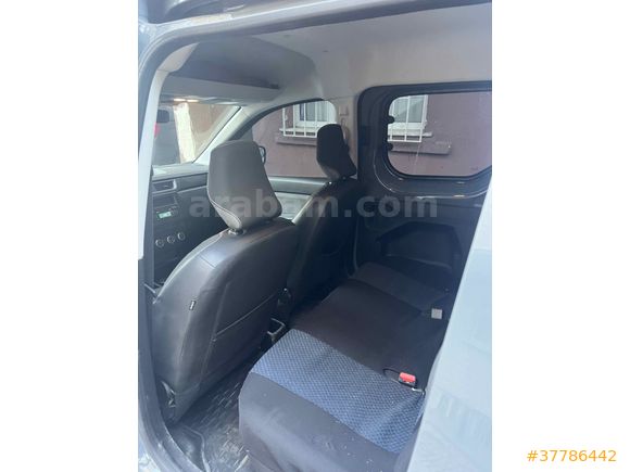 Sahibinden Renault Express Combi 1.5 BlueDCI Joy 2022 Model  80.000 km Diğer