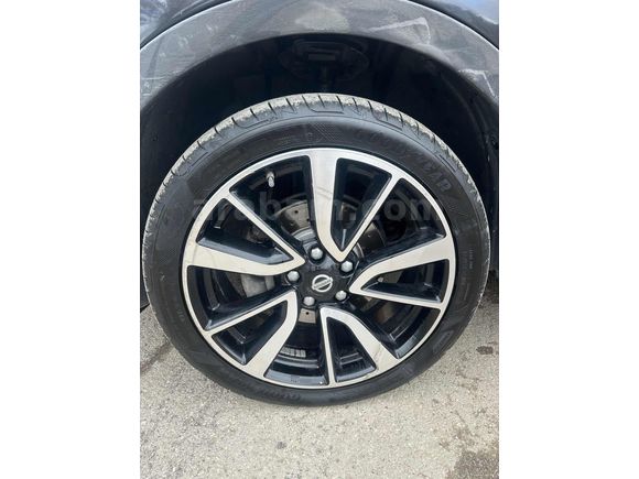 2015 MODEL NİSSAN QASHQAİ 1.5 DCİ BLACK EDİTİON CAM TAVANLI