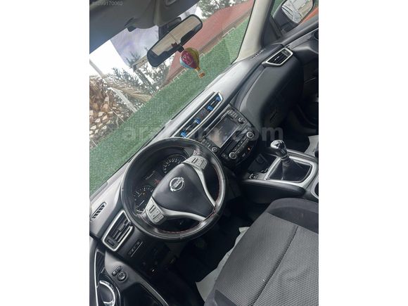 2015 MODEL NİSSAN QASHQAİ 1.5 DCİ BLACK EDİTİON CAM TAVANLI