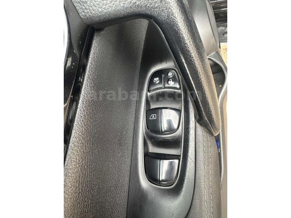 2015 MODEL NİSSAN QASHQAİ 1.5 DCİ BLACK EDİTİON CAM TAVANLI