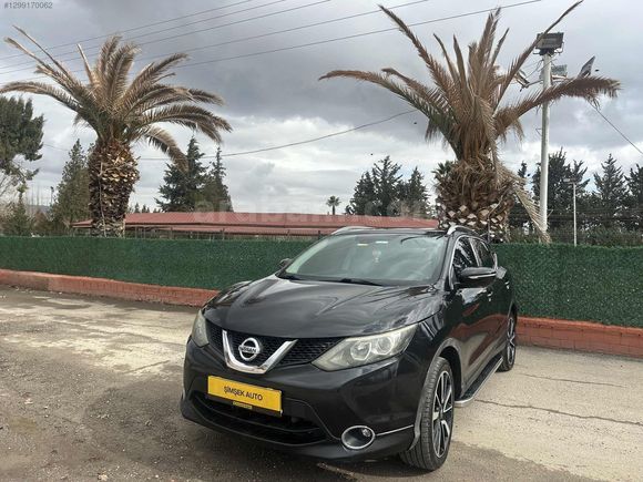 2015 MODEL NİSSAN QASHQAİ 1.5 DCİ BLACK EDİTİON CAM TAVANLI
