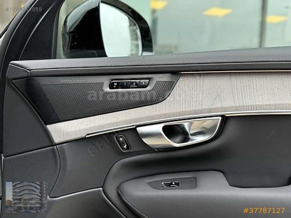 SÖZ AL 2025 XC90 T8 PLUS DARK RECHARGE 25.000KM 21 JANT BOYA YOK