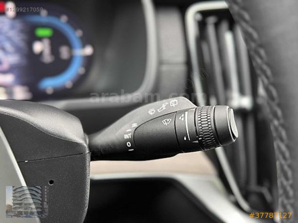 SÖZ AL 2025 XC90 T8 PLUS DARK RECHARGE 25.000KM 21 JANT BOYA YOK