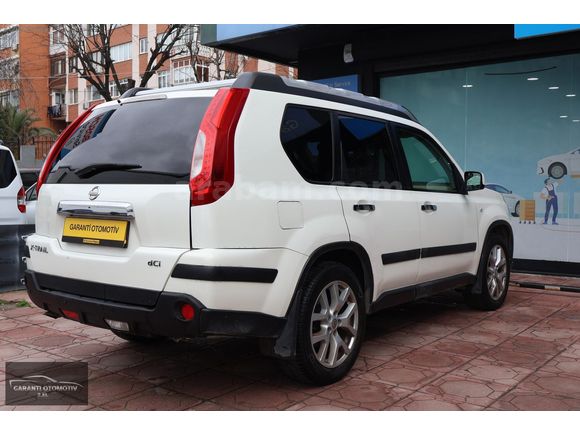 2011-NİSSAN-X-TRAİL-2.0 DCİ-PLATİNUM-114.796 KM