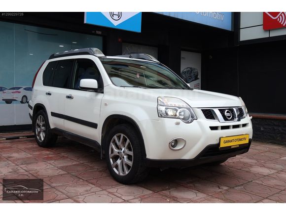 2011-NİSSAN-X-TRAİL-2.0 DCİ-PLATİNUM-114.796 KM