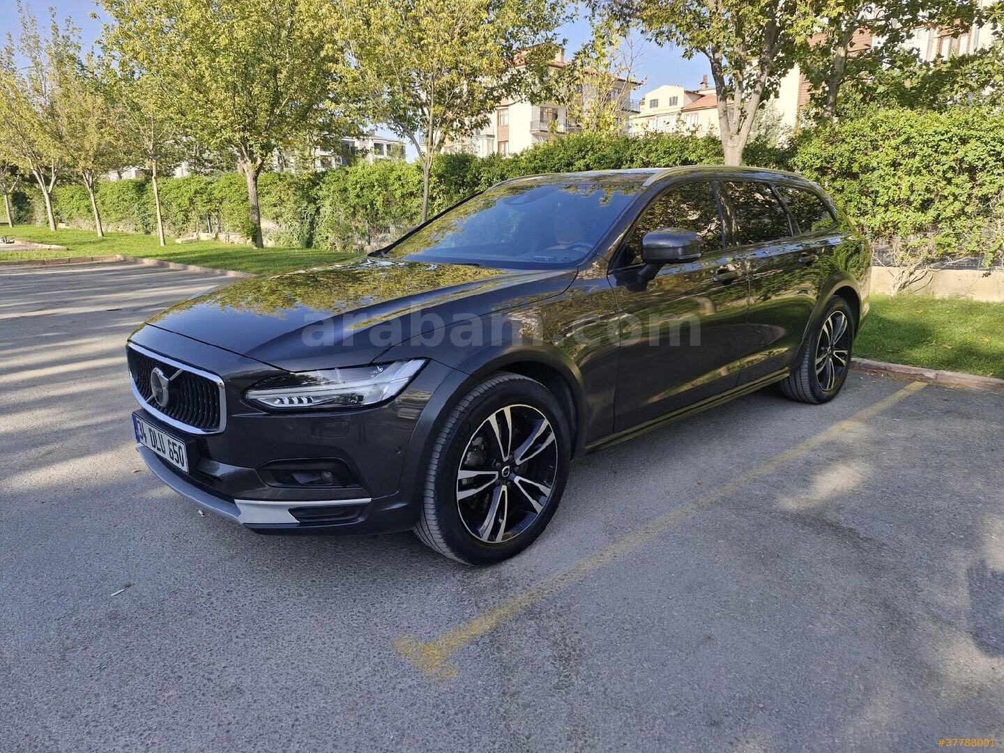Sahibinden Volvo V90 Cross Country 2.0 B5 Pro 2020 Model Konya 136.000 km Gri 5