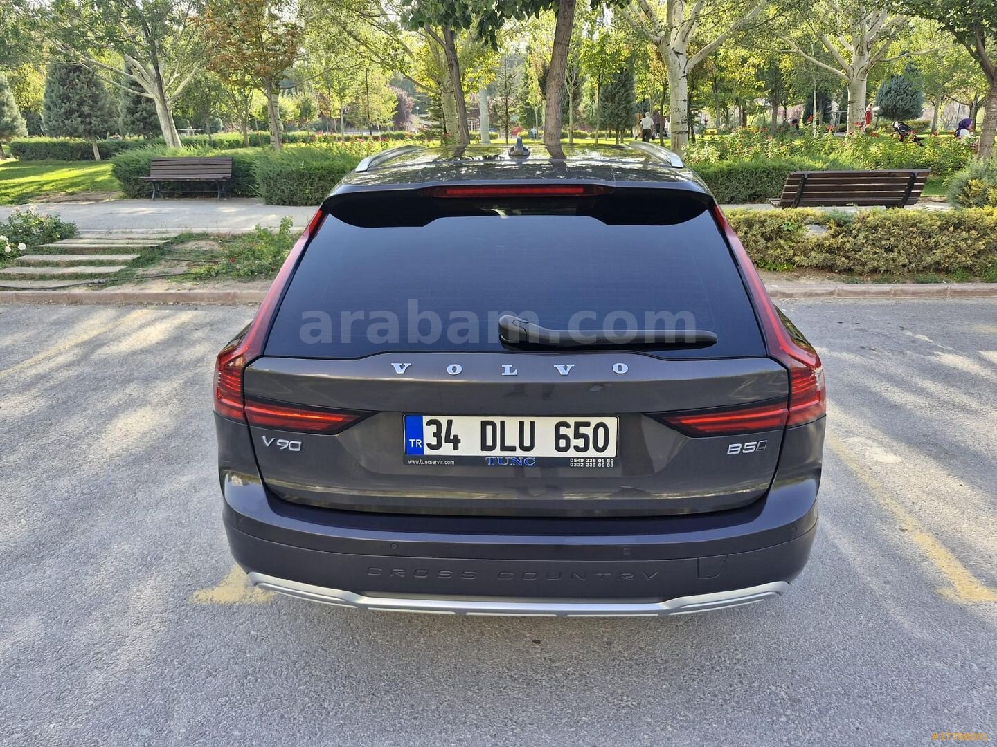 Sahibinden Volvo V90 Cross Country 2.0 B5 Pro 2020 Model Konya 136.000 km Gri 4