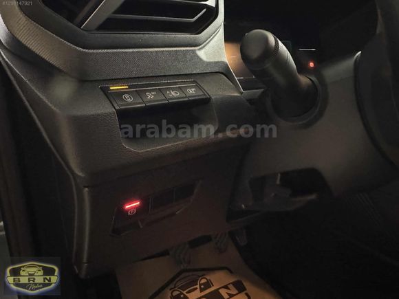 BRN MOTORS'DAN..2024 RENAULT DUSTER 1.2 MHEV HYBRİD 130 HP 4x4