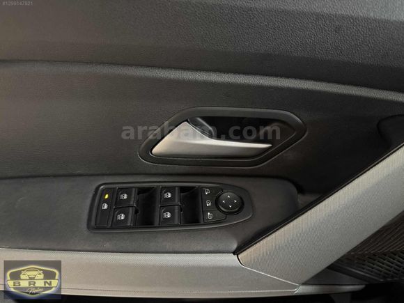 BRN MOTORS'DAN..2024 RENAULT DUSTER 1.2 MHEV HYBRİD 130 HP 4x4