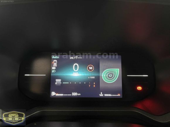 BRN MOTORS'DAN..2024 RENAULT DUSTER 1.2 MHEV HYBRİD 130 HP 4x4