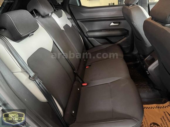 BRN MOTORS'DAN..2024 RENAULT DUSTER 1.2 MHEV HYBRİD 130 HP 4x4