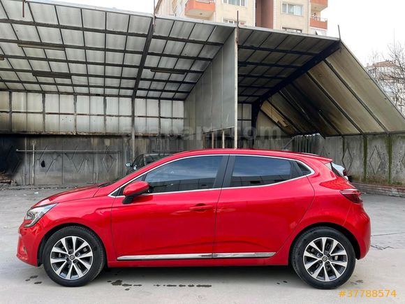 Sahibinden Renault Clio 1.3 TCe Icon 2020  Kırmızı