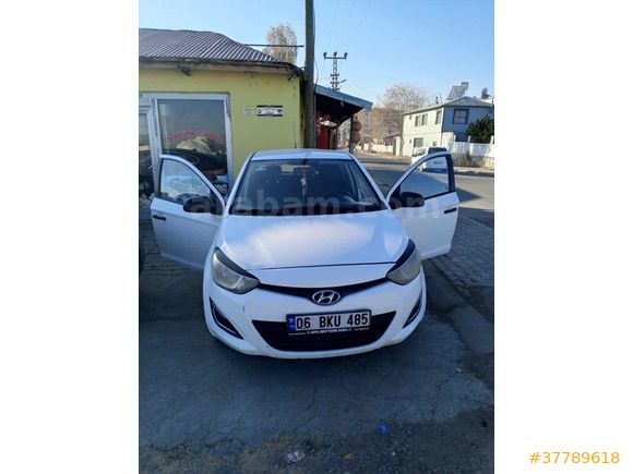 Sahibinden Hyundai i20 1.2 D-CVVT Jump 2014 Model 