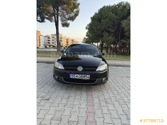 Sahibinden Volkswagen Jetta 1.6 TDi Highline 2013 Model 